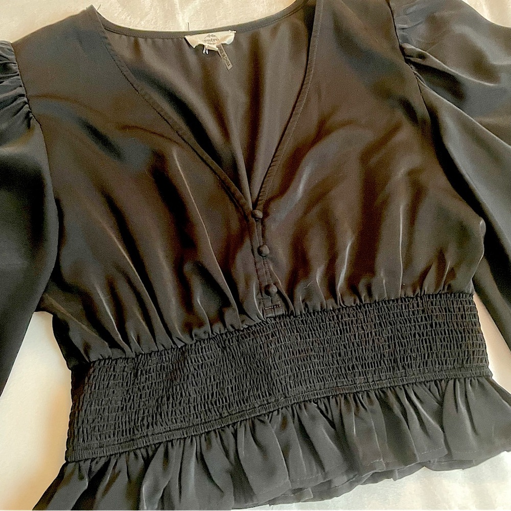 FINAL PRICE $9- Black peplum detailed sleeved blouse